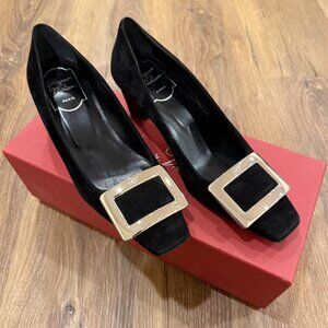 Roger Vivier Belle Vivier Black Suede Buckle Pumps size 5 worn once
